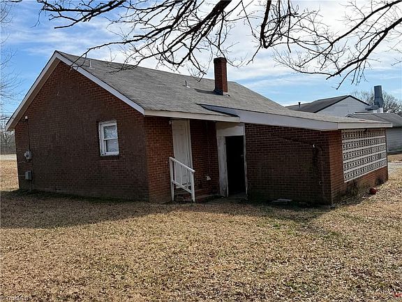 4th image of 1222 Rauhut St