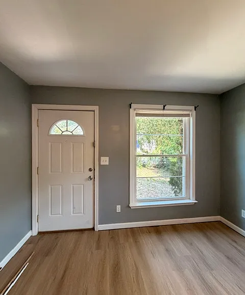 701 S Woodrow St — Photo 3
