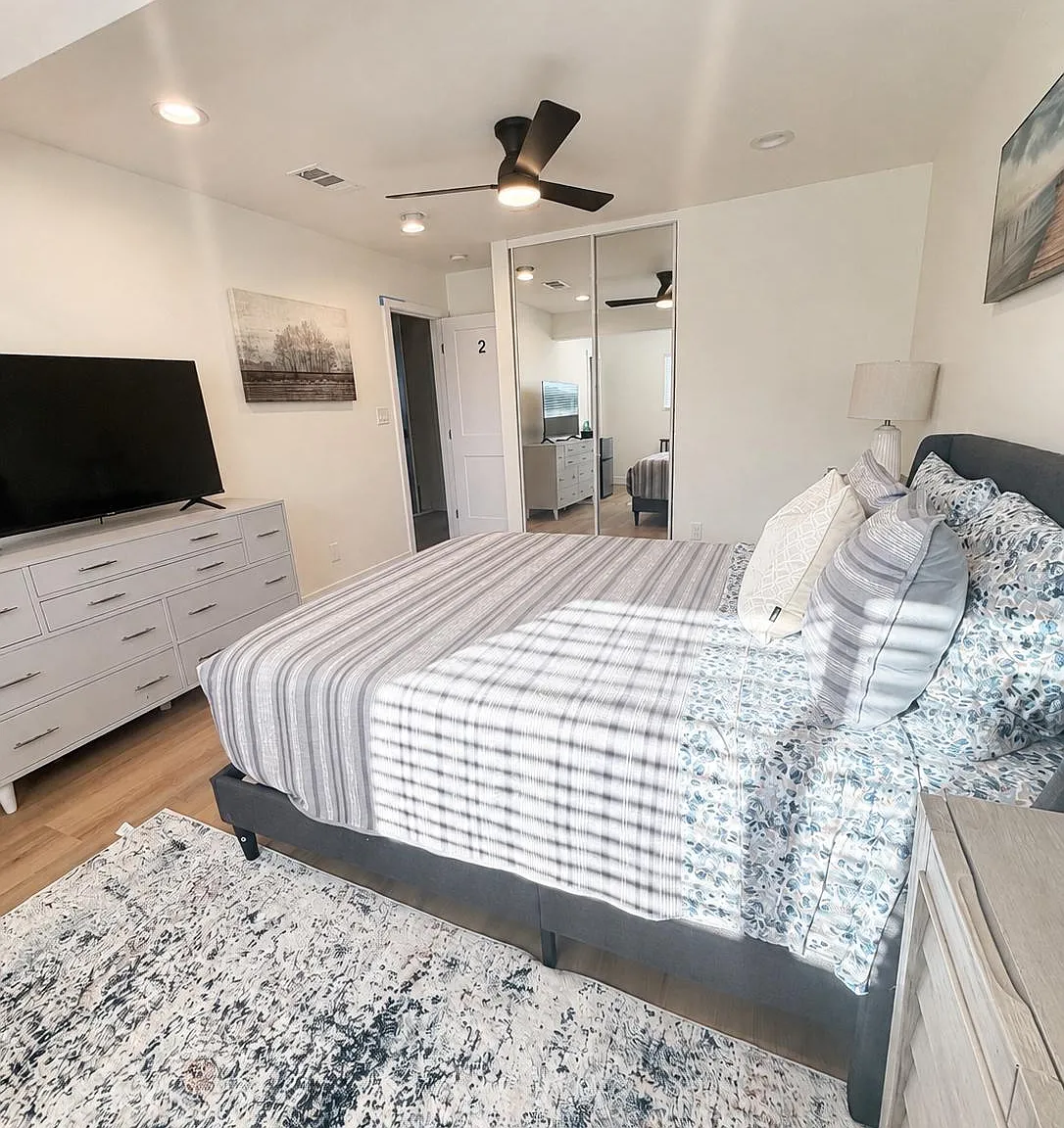 4 bed, 3.0 bath, 1550 sqft, $1,979 — Photo 1