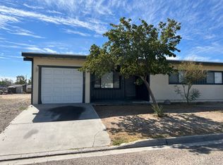 320 Palm Dr, Ridgecrest, CA 93555