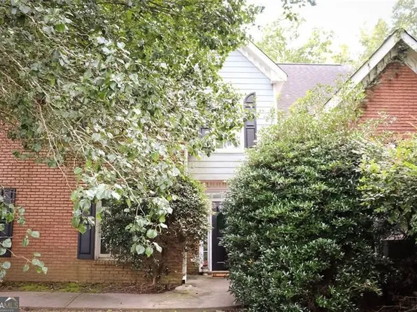 120 River Birch Dr, Oxford, GA 30054