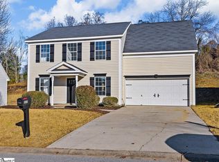 323 Hampton Ridge Dr, Greer, SC 29651