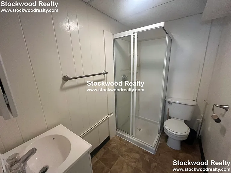 232 Cambridge St — Photo 10