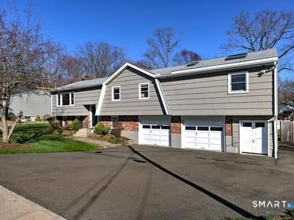 12 Coyle Drive, West Haven, CT 06516