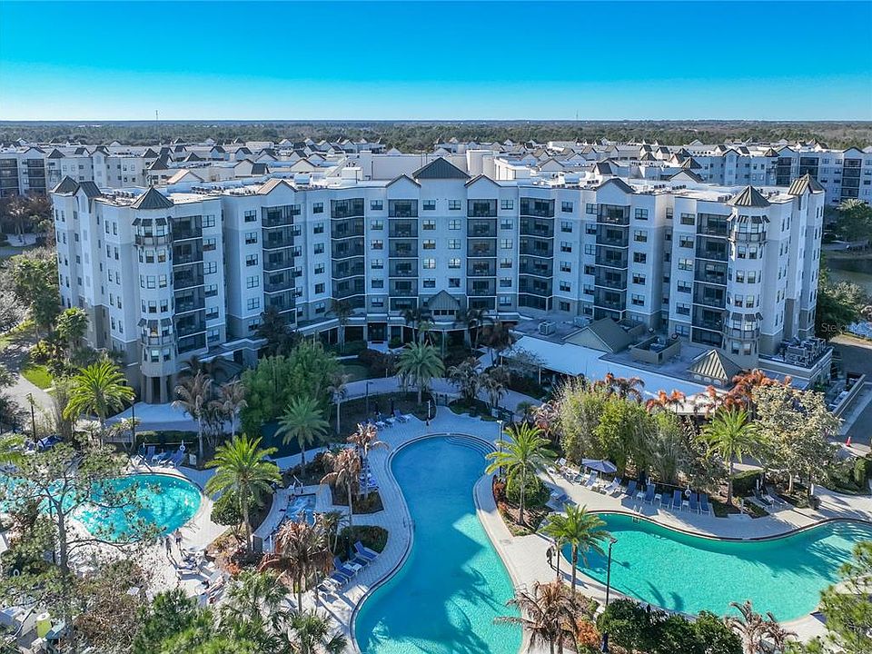 1st image of 14501 GROVE RESORT AVENUE #1518