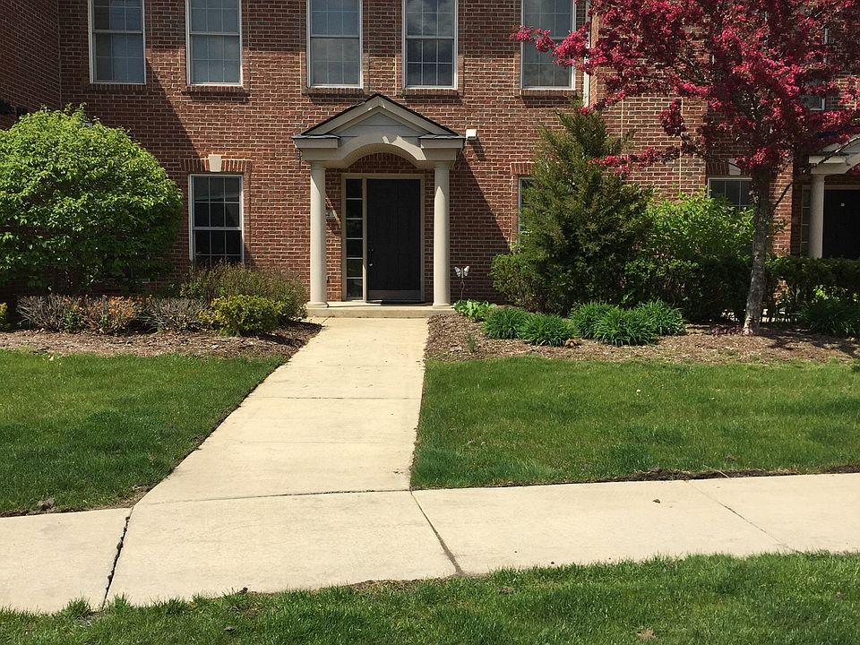 1st image of 5664 Hampshire Ln