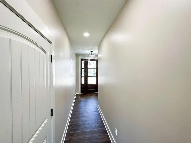 1184 County House Ln — Photo 16
