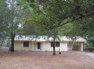 117 Lakeview Dr, Defuniak Springs, FL 32433