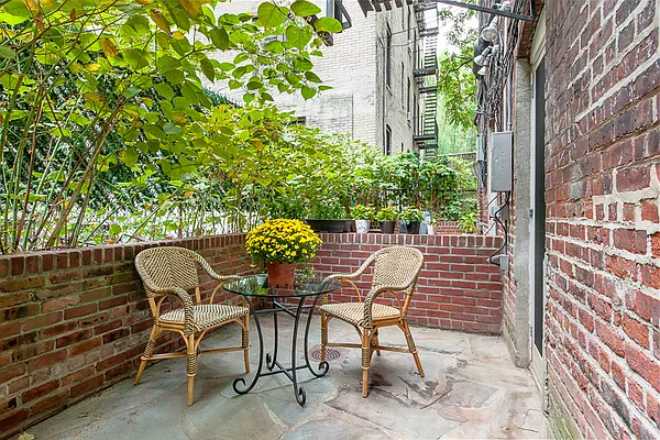 Sold by Brown Harris Stevens | media 17