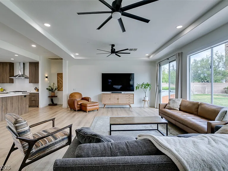 7210 Shallowford Ave — Photo 5