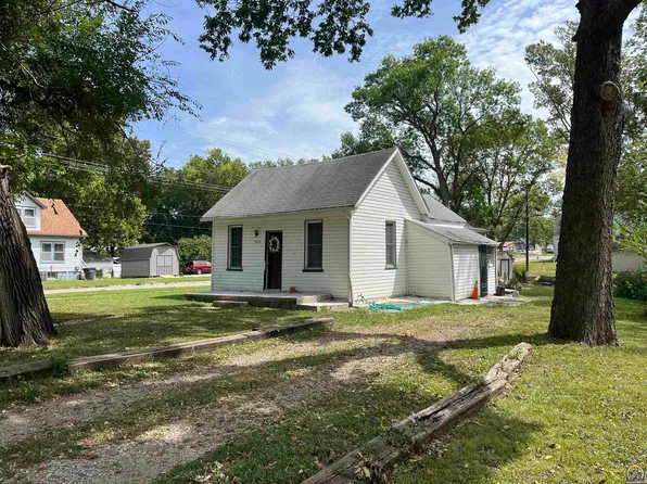 302 S Exchange St, Emporia, KS 66801