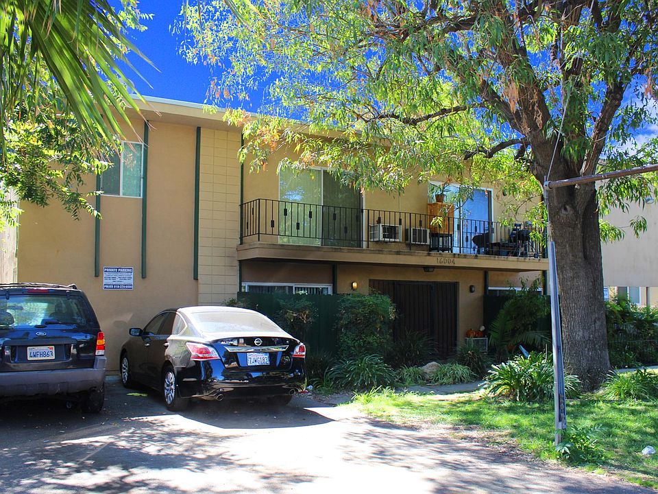 1st image of 16004 Cantlay St APT 4