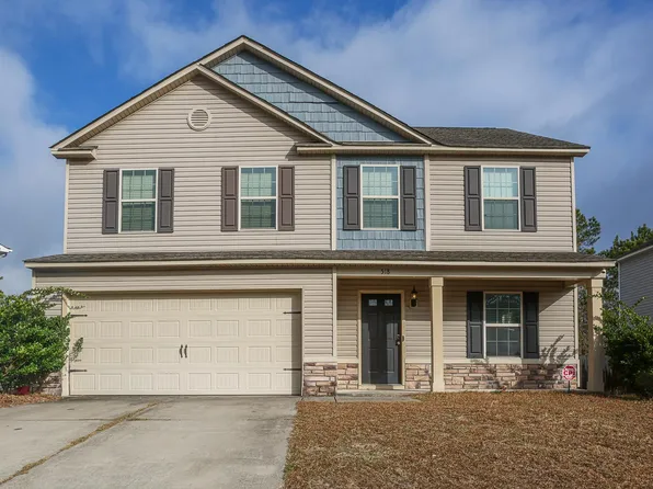 518 Colony Lakes Dr, Lexington, SC 29073