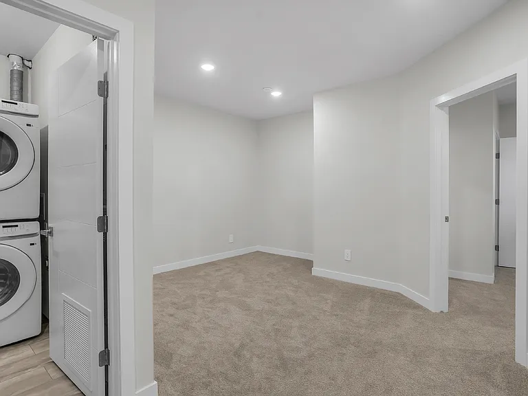 2670 Rosewood Dr — Photo 27