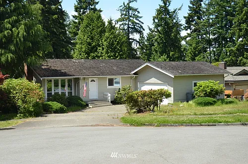 6729 121st Ave SE Photo 1
