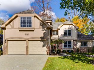 1740 Princeton Ct, Lake Forest, IL 60045