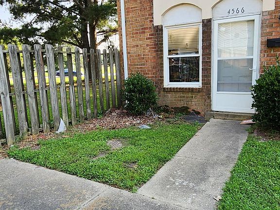 2nd image of 4564 Greenwood Dr Unit A