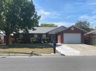 513 W 15th St, Del Rio, TX 78840