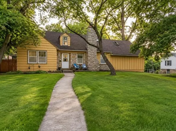 7222 Sycamore Ave, Kansas City, MO 64133