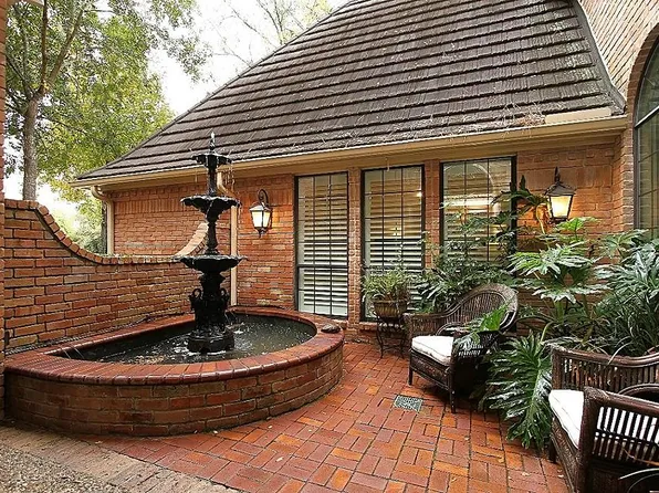 16007 Stewarts Grove Dr, Spring, TX 77379