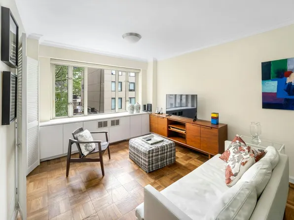 166 East 63rd Street image 1 of 7