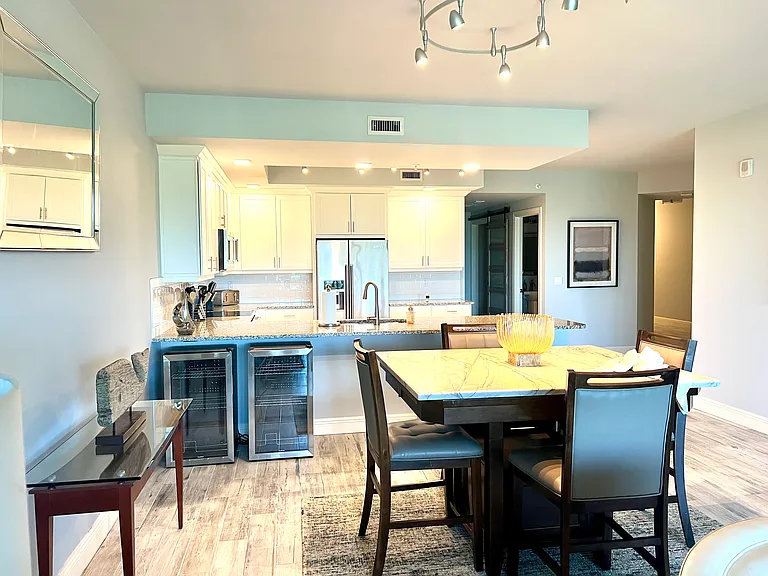 260 Hidden Bay Dr #204 — Photo 8