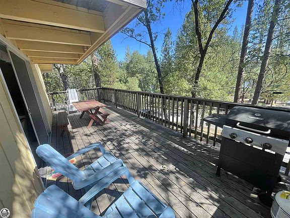 4th image of 19819 Pine Mountain Dr