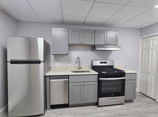 5 Belknap St #5, Dedham, MA 02026