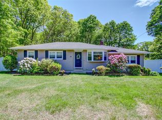 66 E Woodside Ave, Patchogue, NY 11772