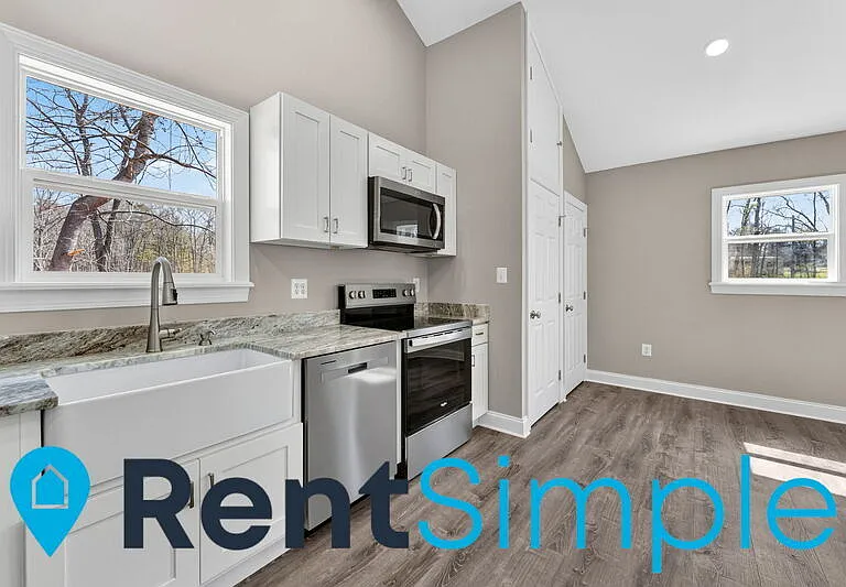 5541 Sperryville Pike #B — Photo 16
