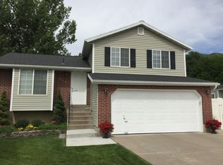 502 W 1650 N, Centerville, UT 84014