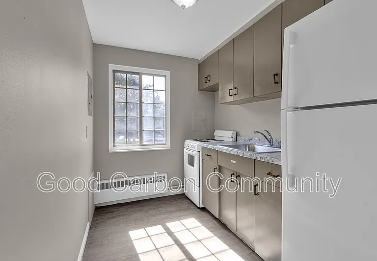 309 Beattie Ave #4 — Photo 3