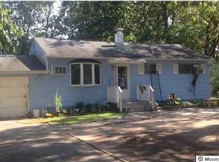 1315 Jeffrey St, Lakewood, NJ 08701