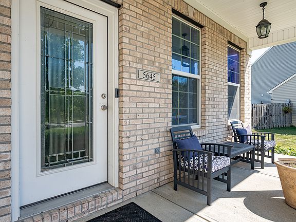 3rd image of 5645 Crump Ln