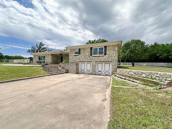 2nd image of 19208 Gordon Cooper Dr