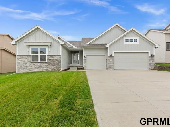 5405 190th St, Elkhorn, NE 68022