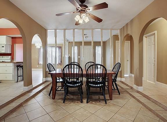 5th image of 3704 Lena Dr