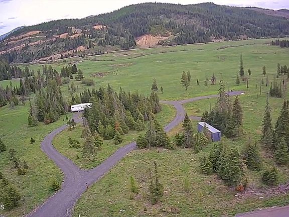 3rd image of 992 Green Valley Rd