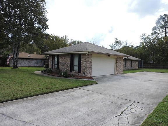 2nd image of 632 San Robar Dr