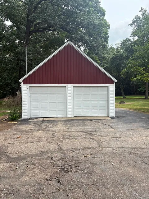 2 bed, 1052 sqft, $1,350 — Photo 4