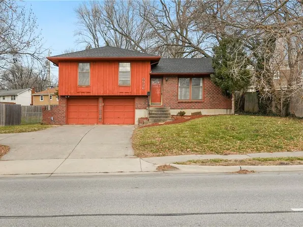 9936 W 95th St, Overland Park, KS 66212
