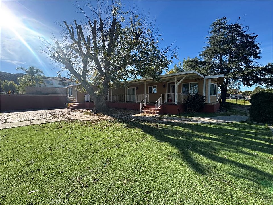1st image of 33065 Penrose St