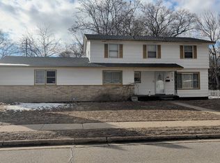 1189 Creston St, Muskegon, MI 49442