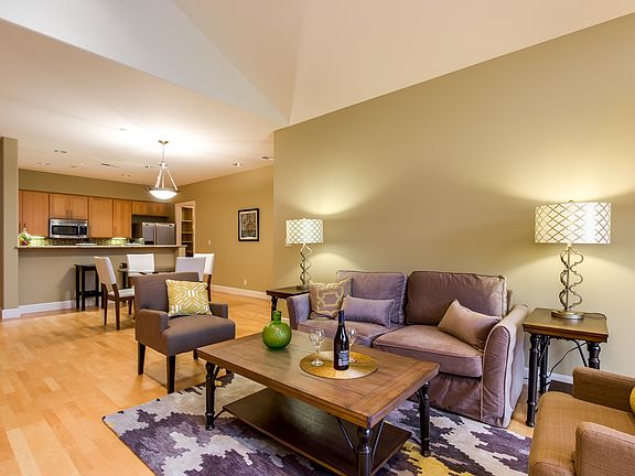 3rd image of 360 Knechtel Way NE Unit 305