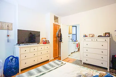 Rented by City Connections Realty