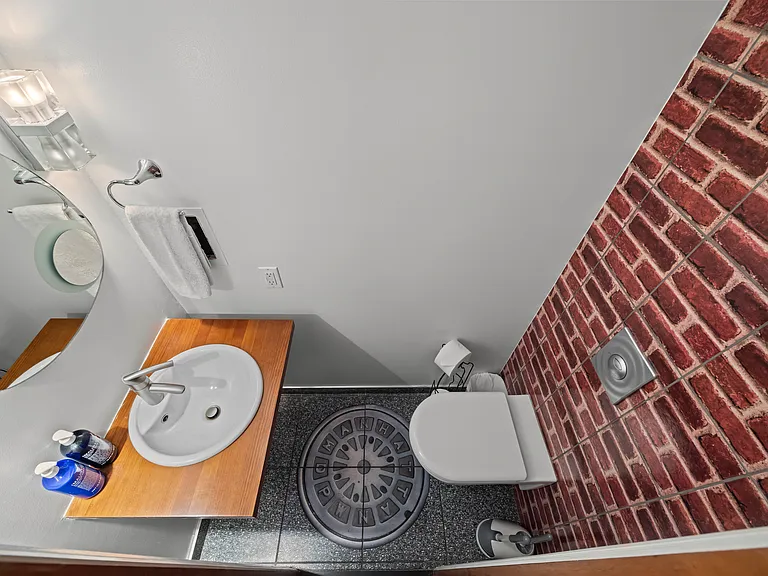 47 Irving Pl #1A — Photo 20