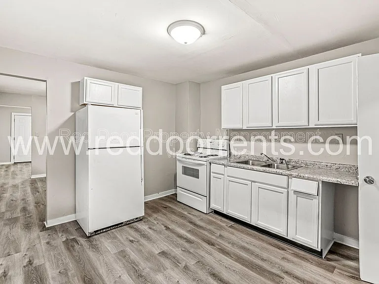 970 Edgemont Ave — Photo 19