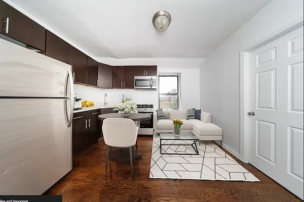 Rented by Platinum Properties | media 9