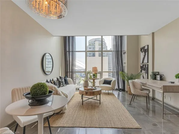 36 Blue Jays Way #1113, Toronto, ON M5V 3T3