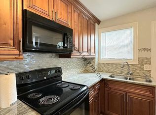 1420 N Harlem Ave APT E, River Forest, IL 60305